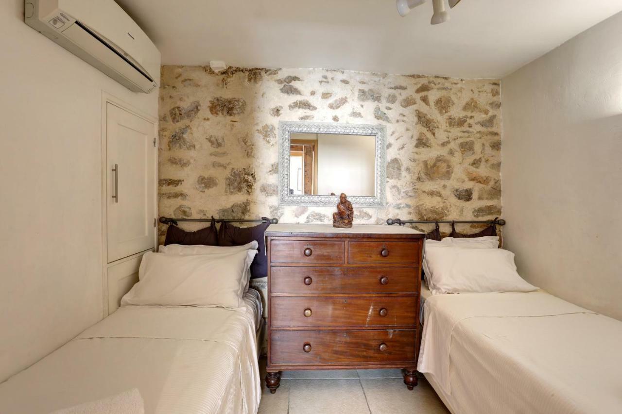Heart Of Valbonne Villa Luaran gambar